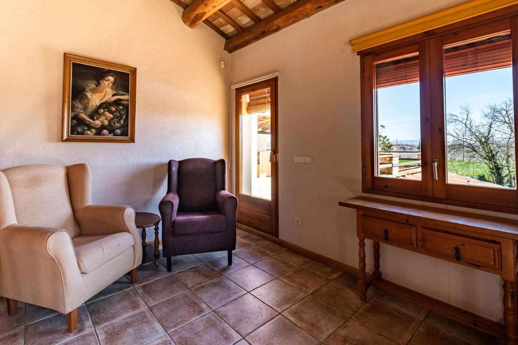 Can Salva Casa Rural En Magnifico Entorno Natural Жирона Экстерьер фото